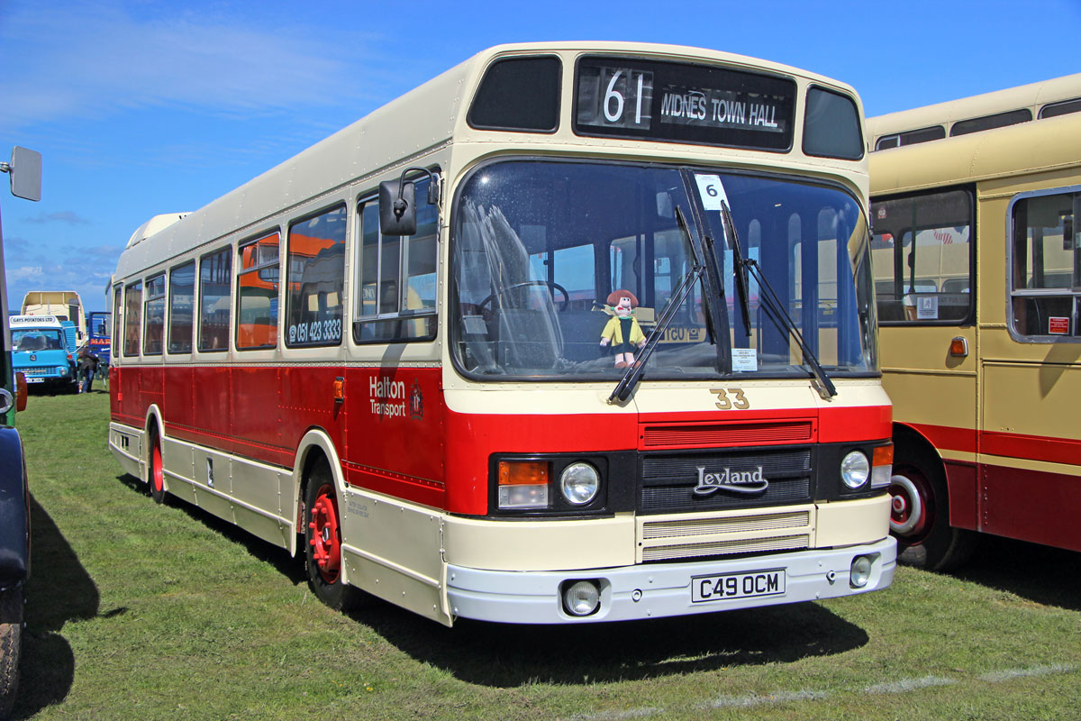 Halton Transport’s one time number 33 is significant in that it was the very last Leyland National built, taking to the road in 1985.