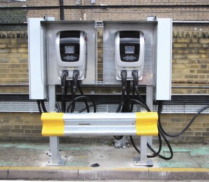 43 of these charging stations have been supplied by BYD and installed at Go-Ahead’s Waterloo garage - inset