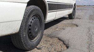 Government to map out pothole hotspots