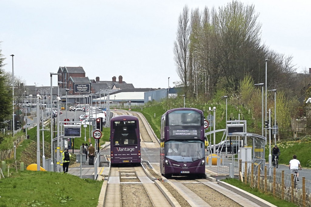 TfGM’s Vantage Busway with guided Volvo B5LH hybrid buses