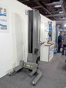 Presented by Liftmaster were these hydraulic wireless mobile column lifts