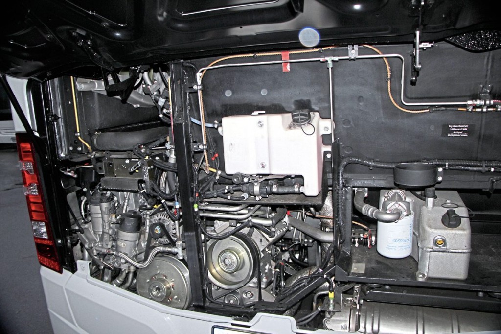 As can be seen, there are no orange coloured high tension cables because the system operates at 48 Volts. The OM936 engine and ZF EcoLife gearbox are standard units