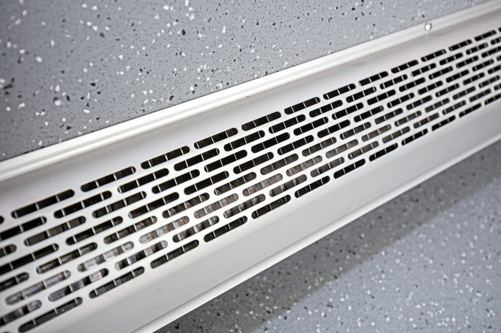 Convector heaters are employed instead of blowers