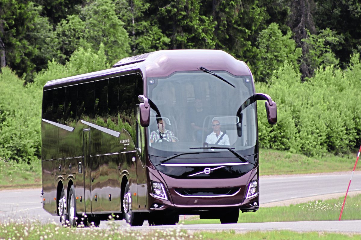 Volvo 9900 Bus