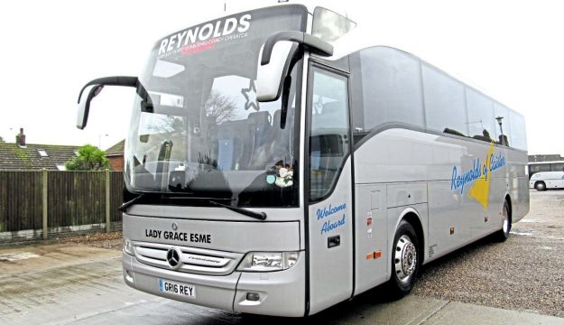 Reynolds Coaches to close