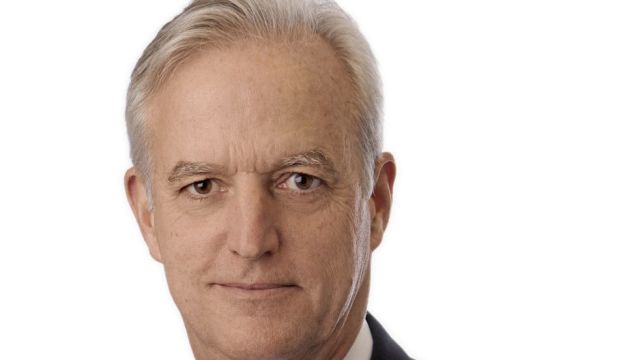 FirstGroup CEO steps down