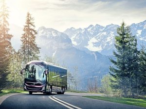 12 Volvo 9900 Mountain road