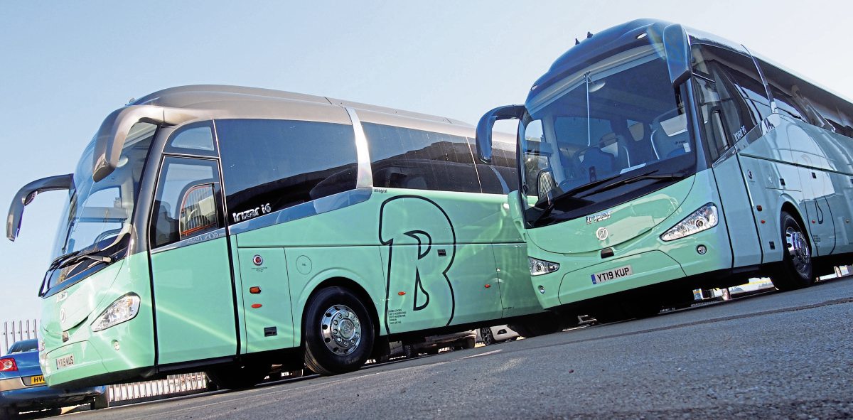 Irizar (UK) hits 400 with Barnes duo