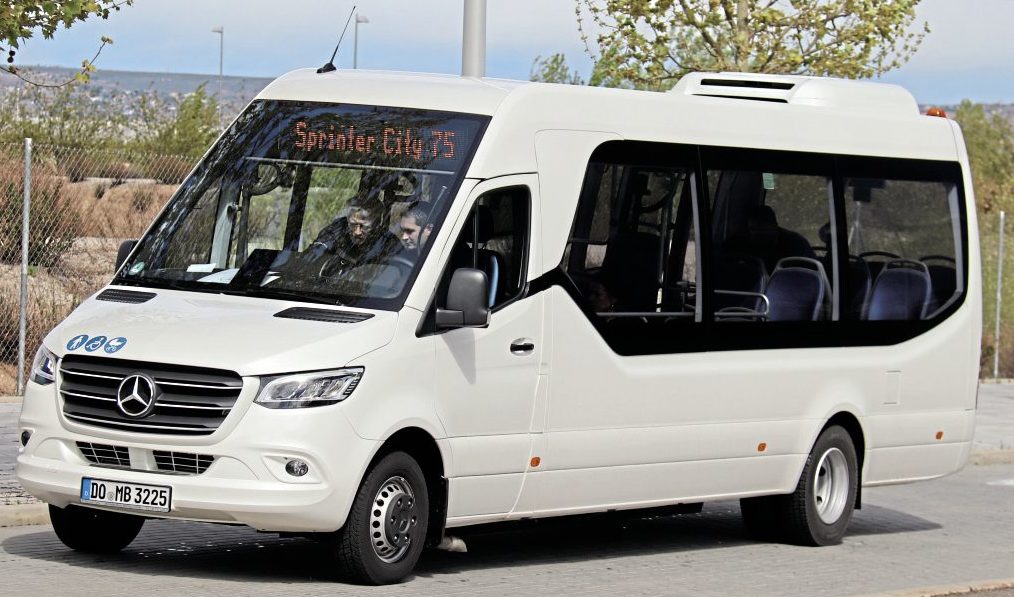 Minibus et minicars Sprinter: Le Sprinter City – Mercedes-Benz