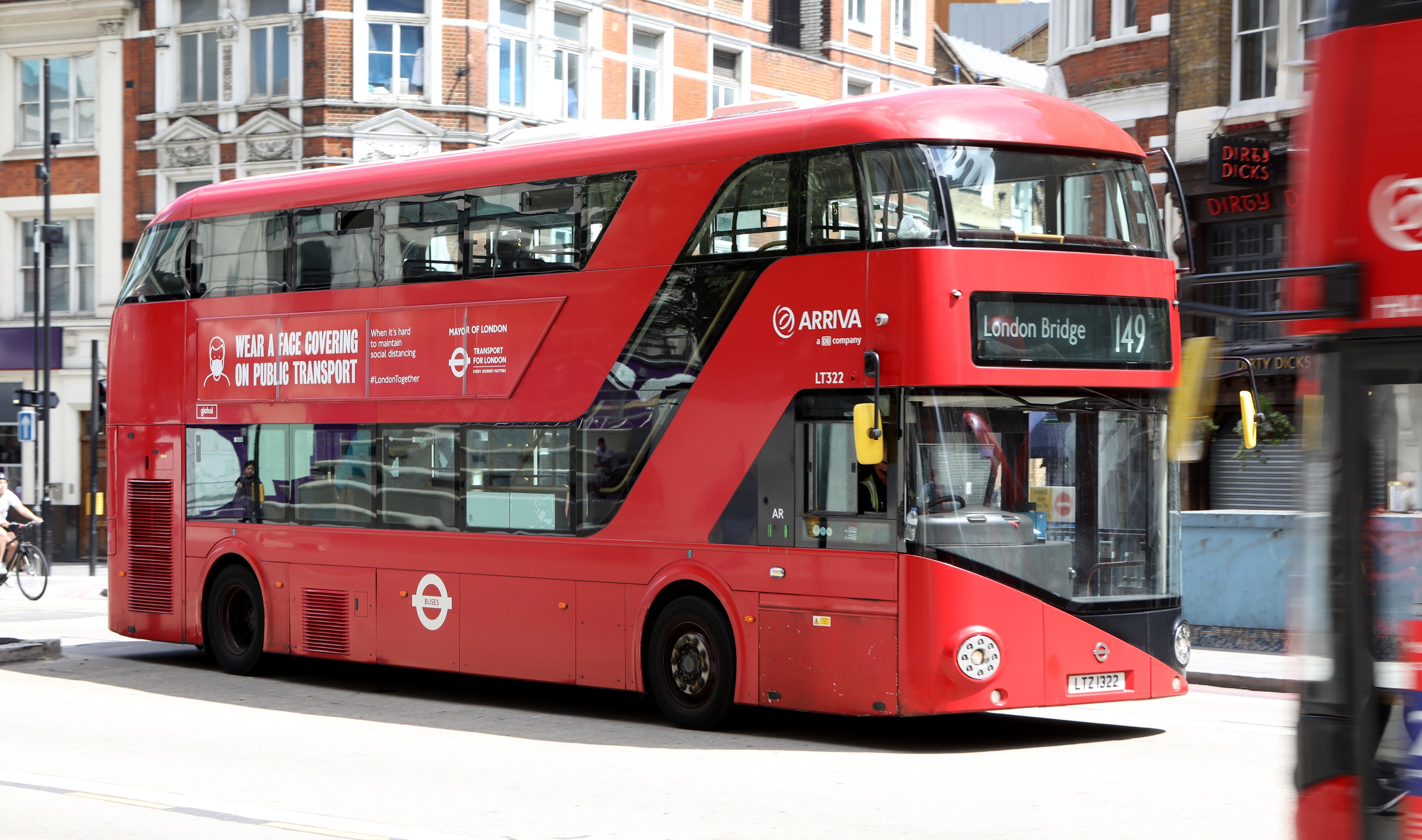 TfL plans bus lane hour extension