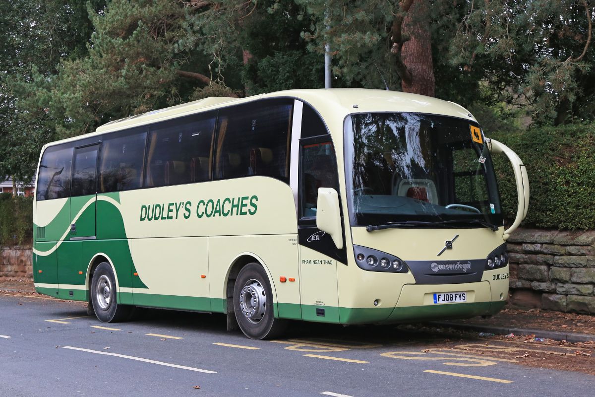 Covering the midicoach sector is a 2008 Volvo B7R Sunsundegui Sideral 50 that was purchased when two years old