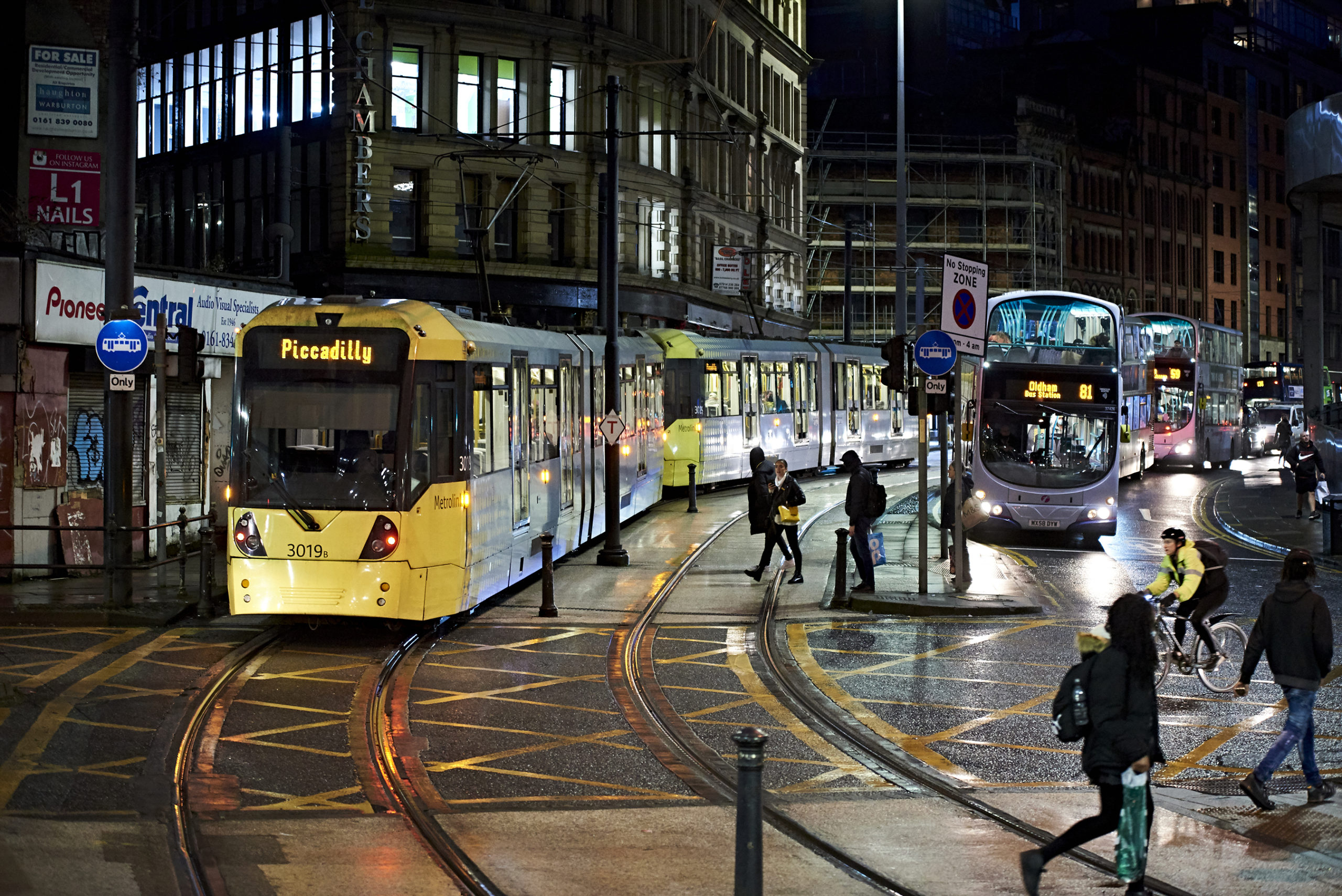 Manchester bus franchising decision nears