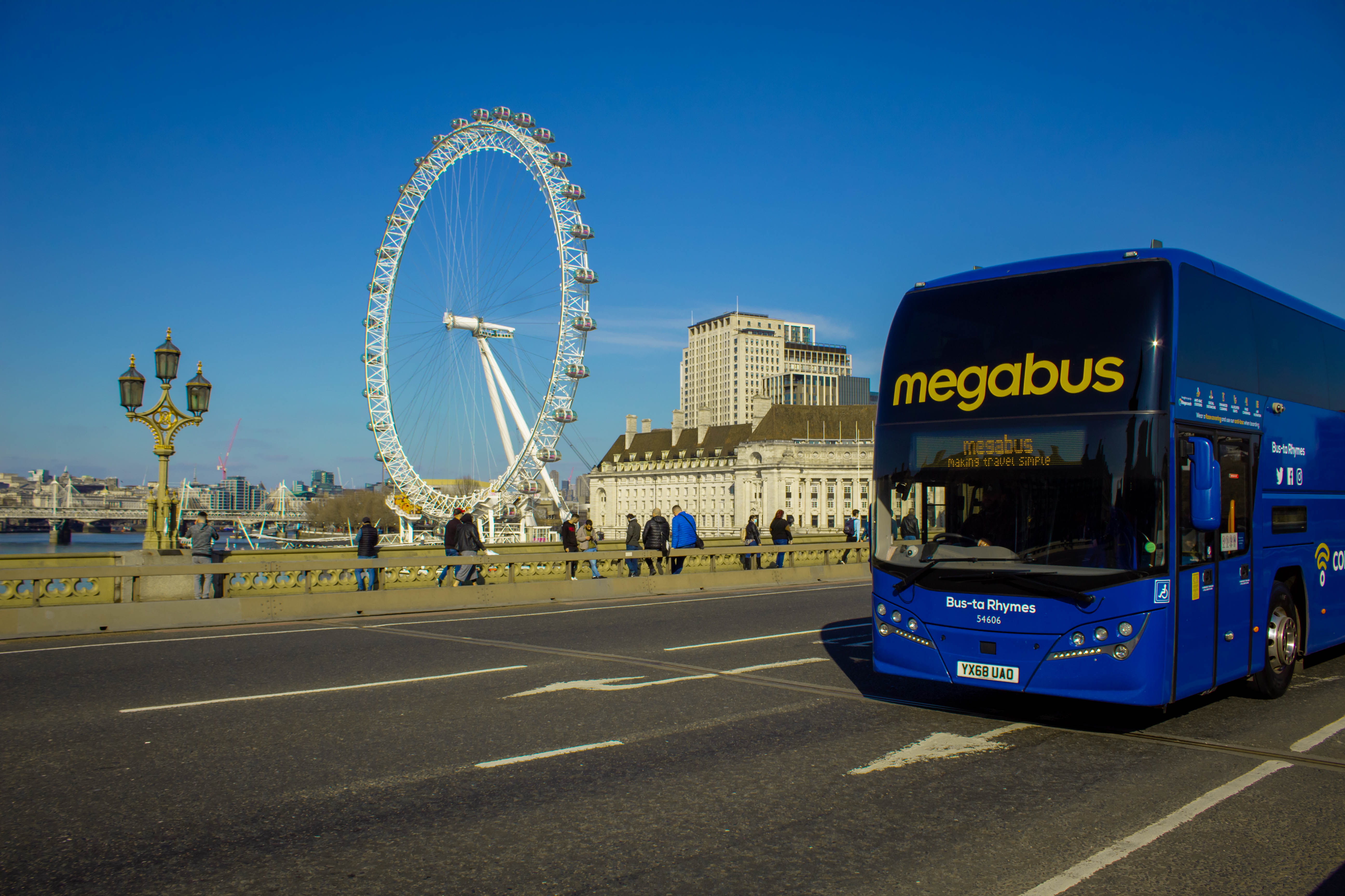 megabus partners with ABE for Stansted service