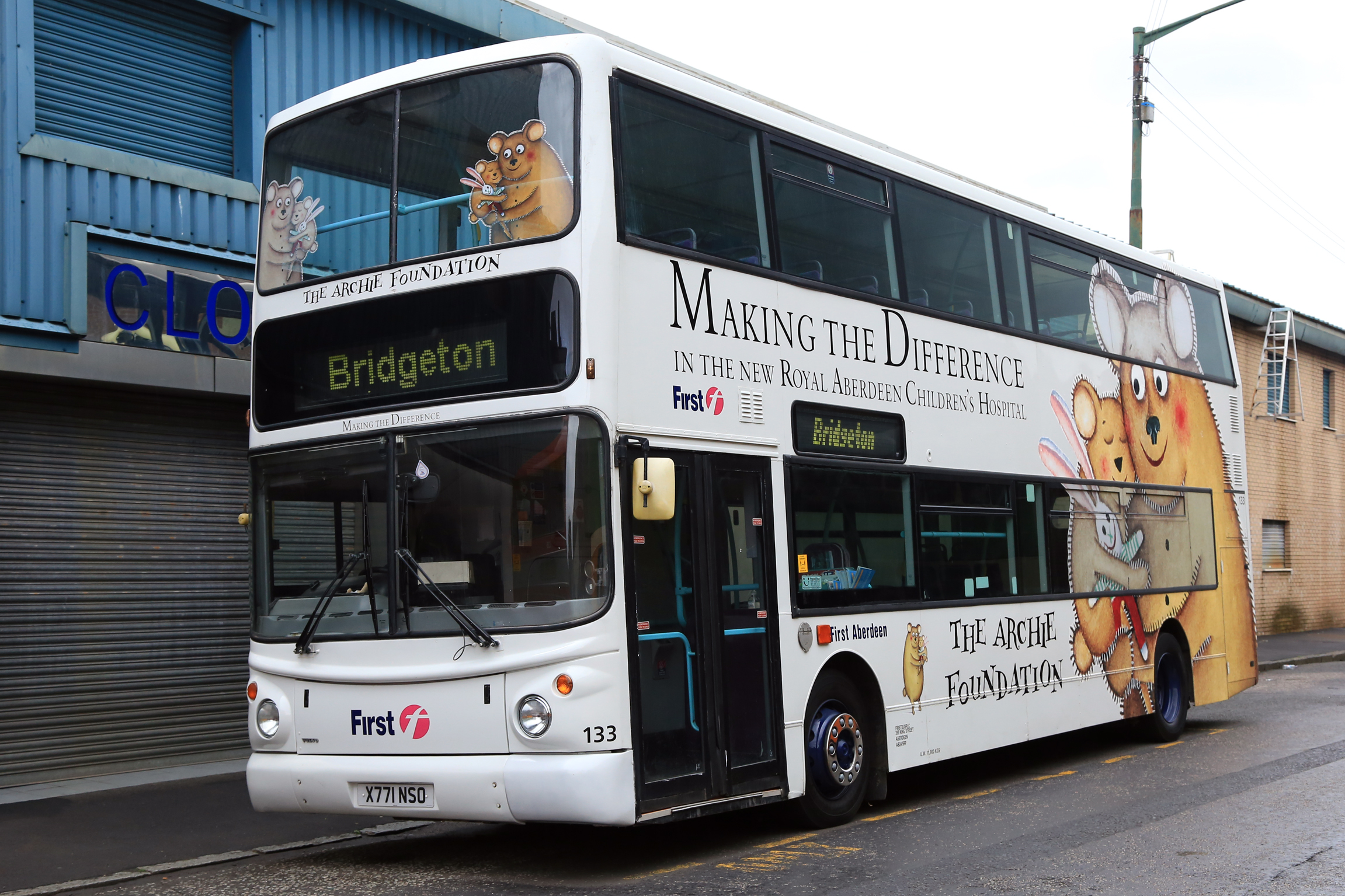 Now in preservation, this early low floor double-decker, a 2000 Alexander ALX400 bodied Volvo B7TL spent most of its operating life with First in Aberdeen carrying this promotional branding for The Archie Foundation