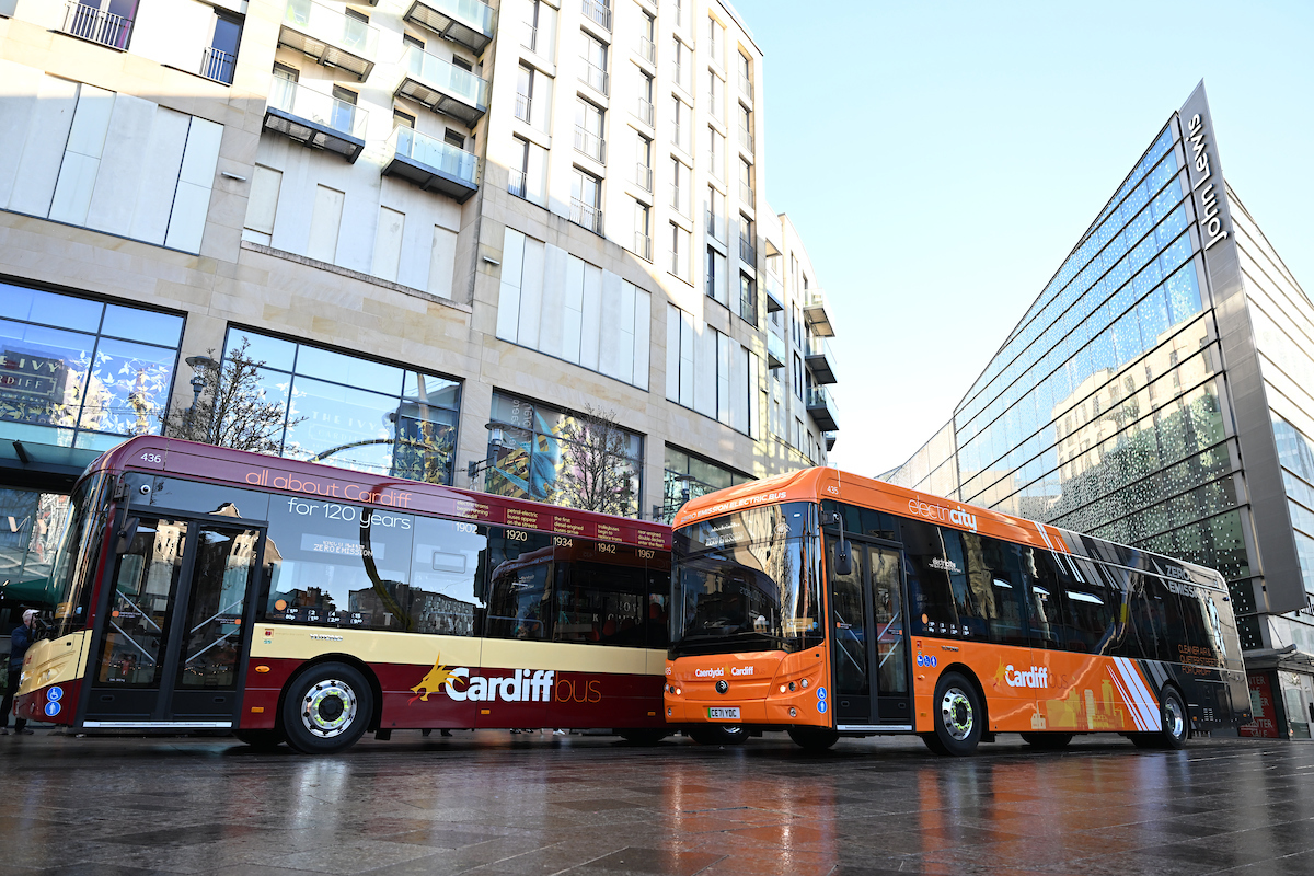 Cardiff Bus unveils Yutong electric buses
