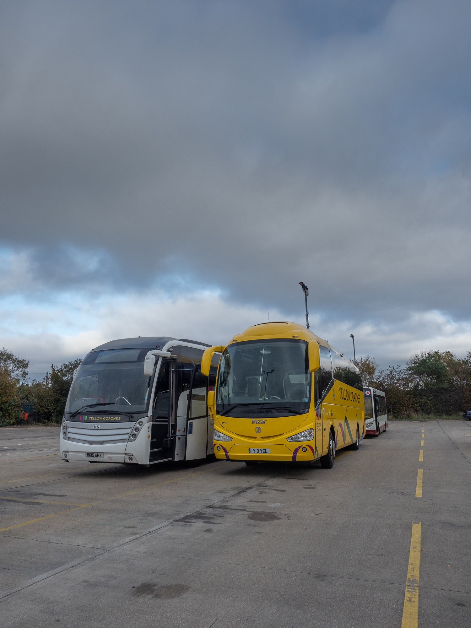 National Express to take on Yellow Buses’ coaches