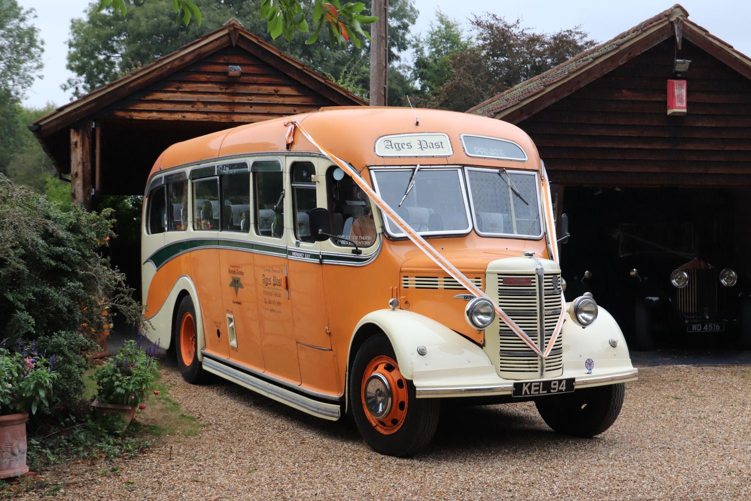 OB3 (as Mark refers to it) arrived in May 2015. It had been new to Shamrock & Rambler in March 1950 but had recently had spells in Ireland and Wales before Mark acquired it. It is one of three Duple Vista bodied Bedford OBs owned