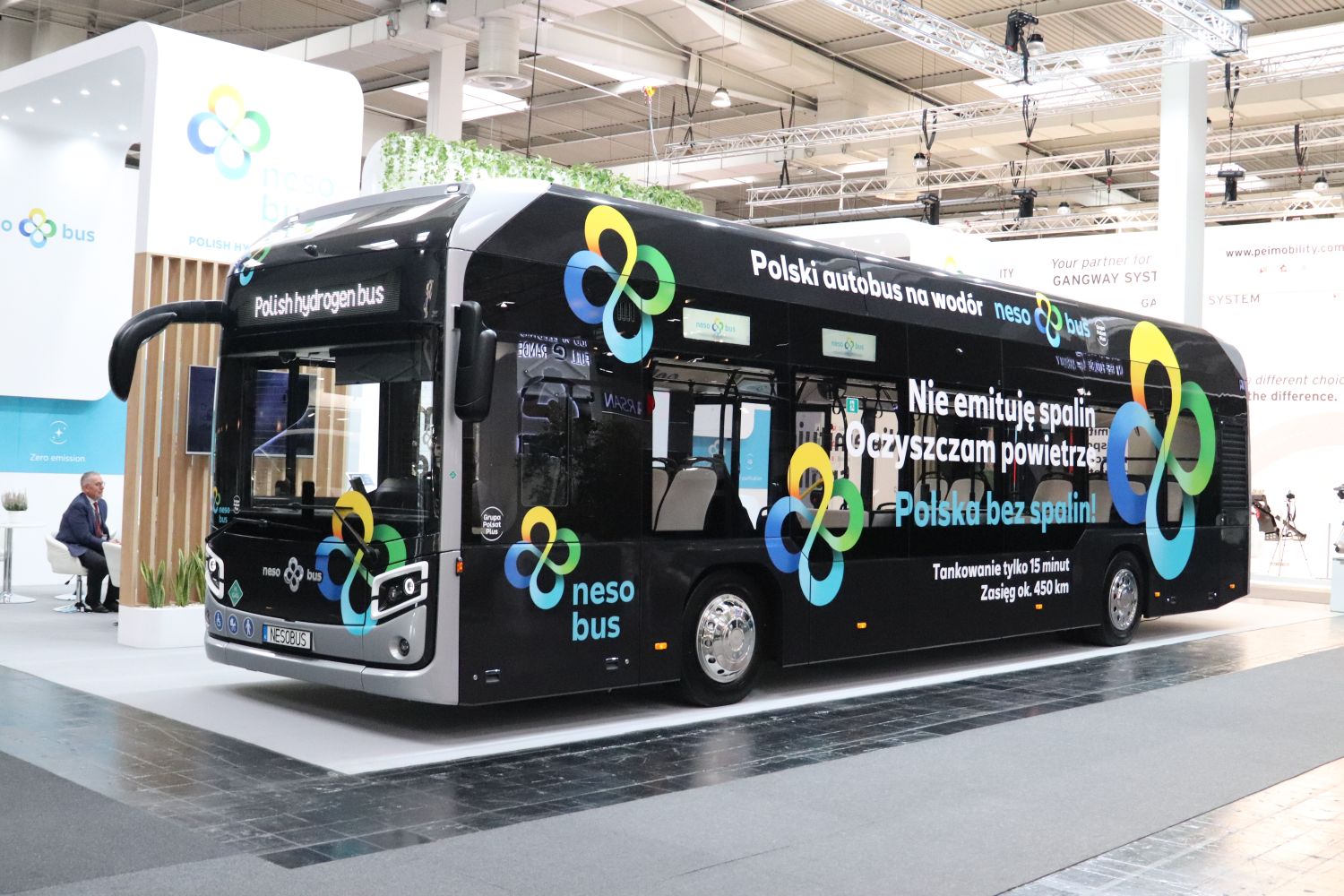 Neso Bus showed a 12m hydrogen bus