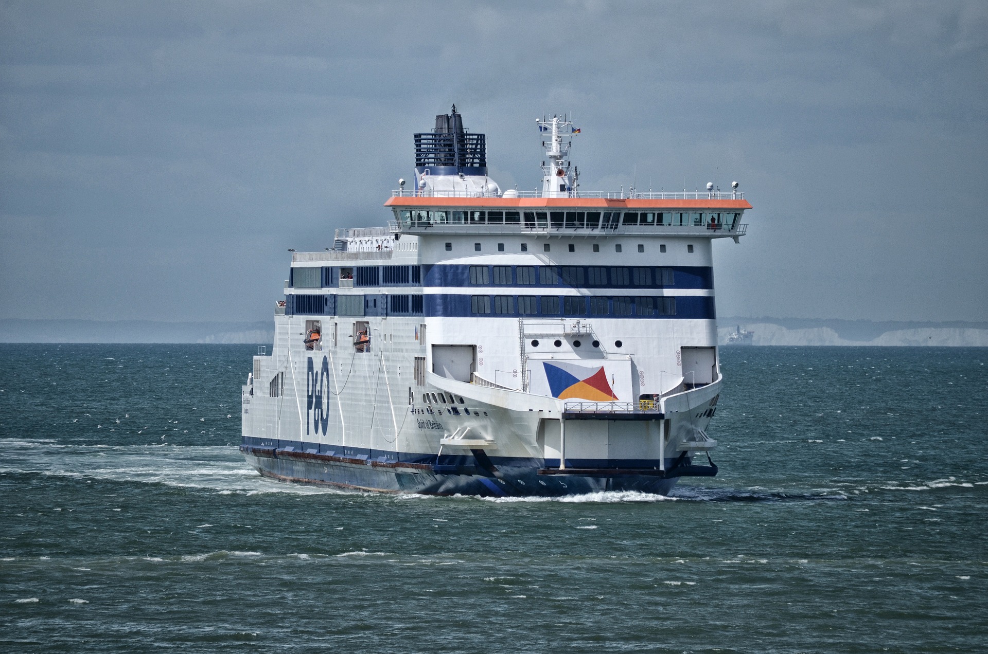 Coaches delayed for over six hours at Calais crossing