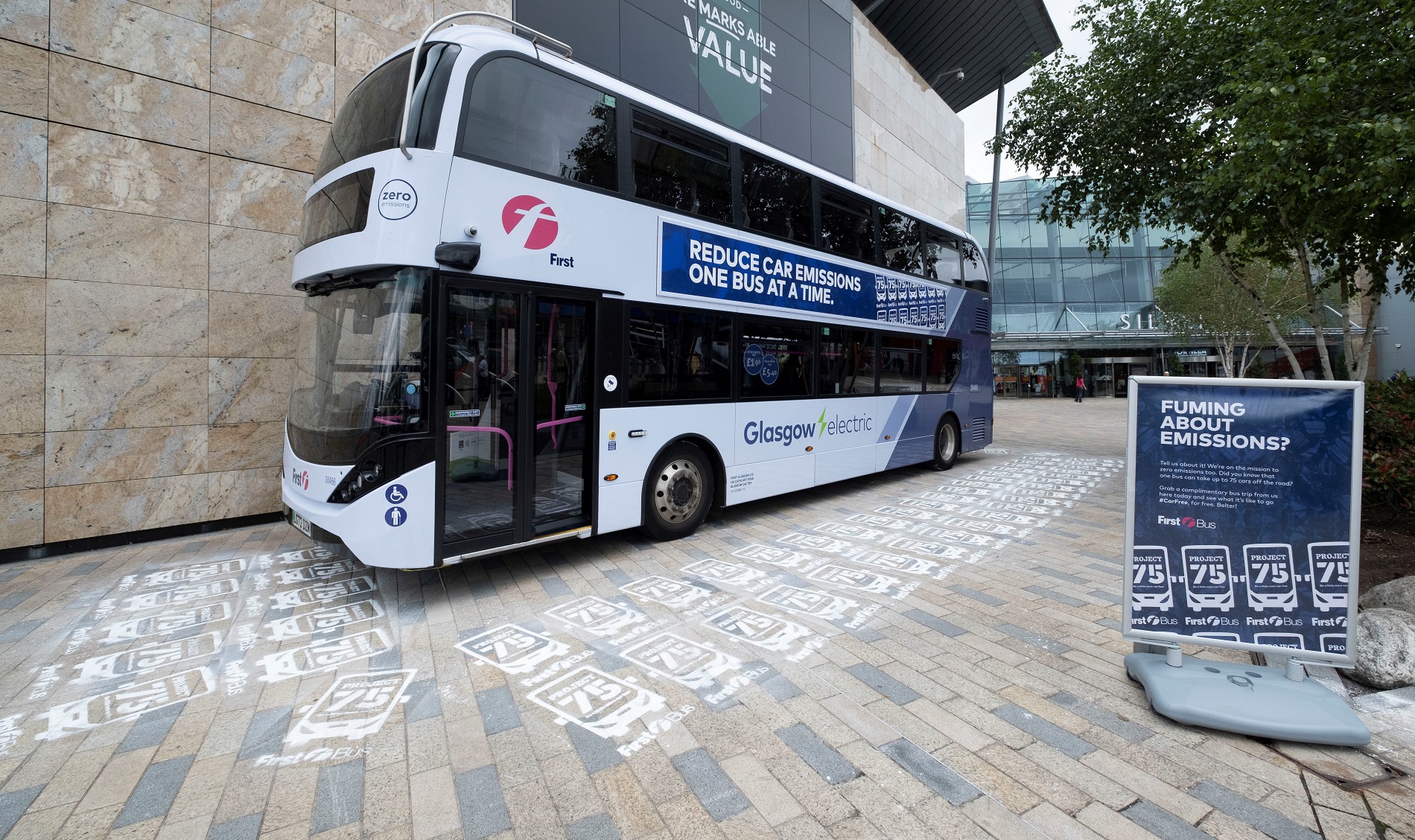 First promotes modal shift at Glasgow shopping centre