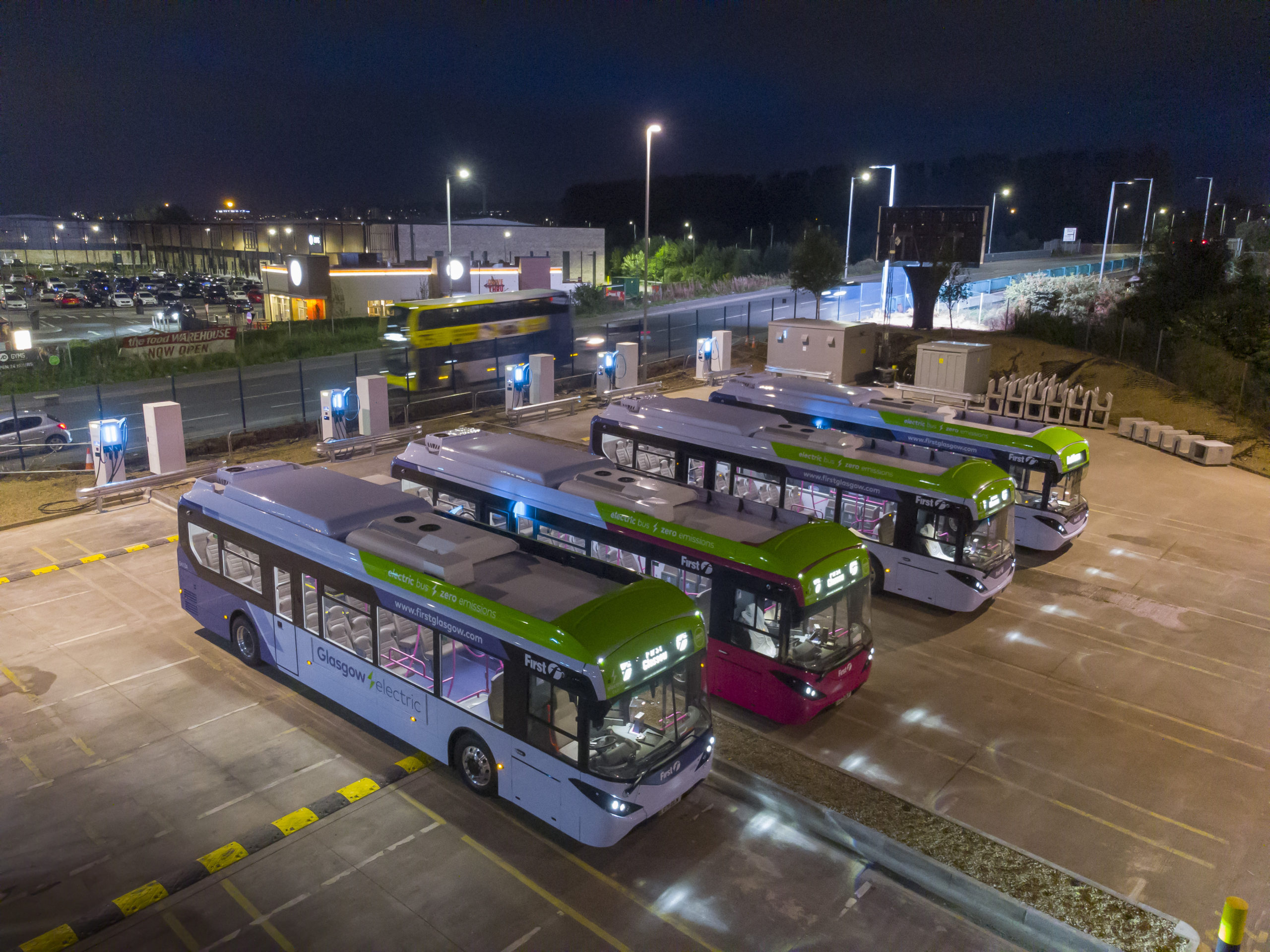 First partners with Hitachi for bus batteries