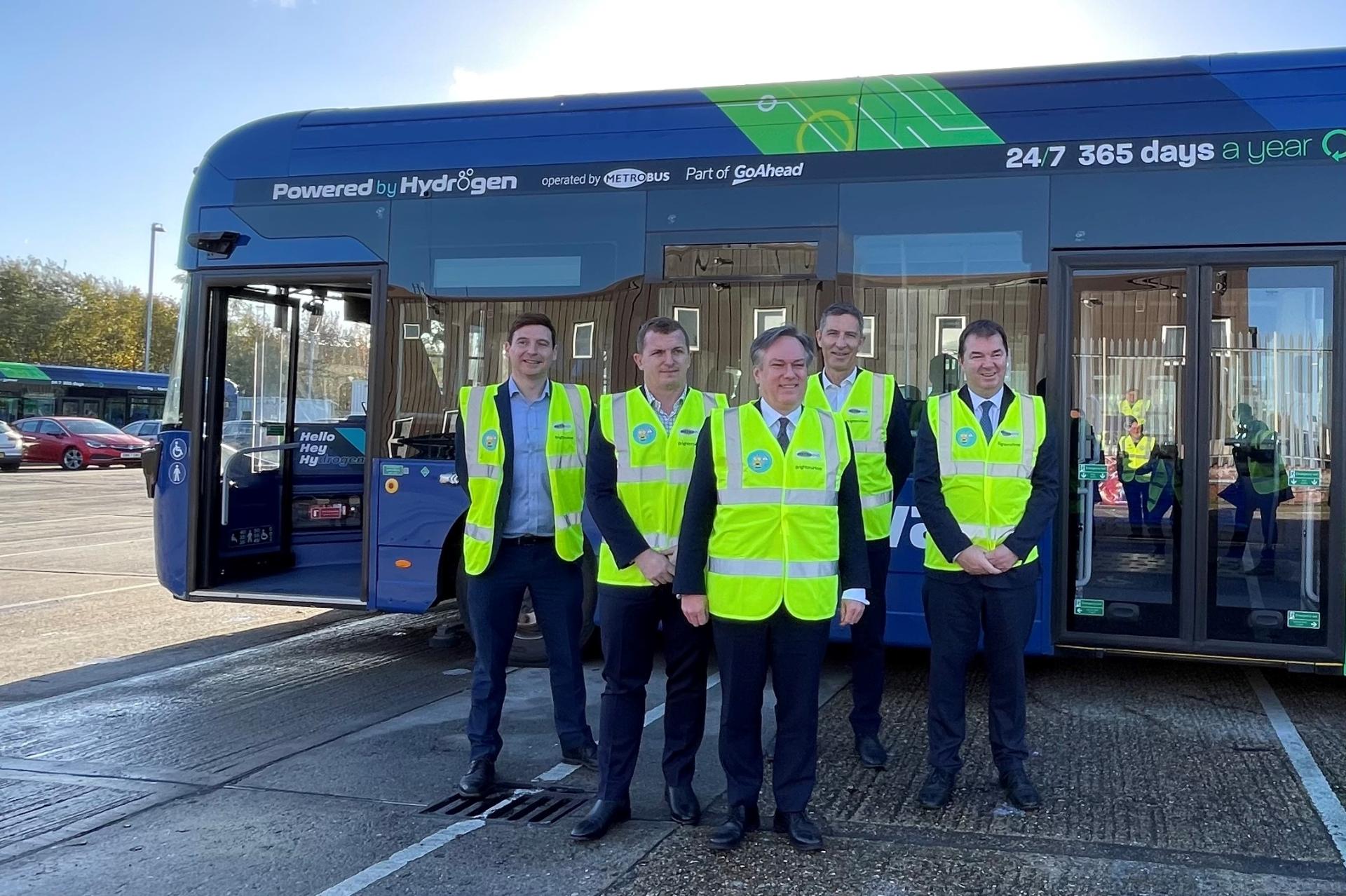 New buses minister meets CPT’s Graham Vidler