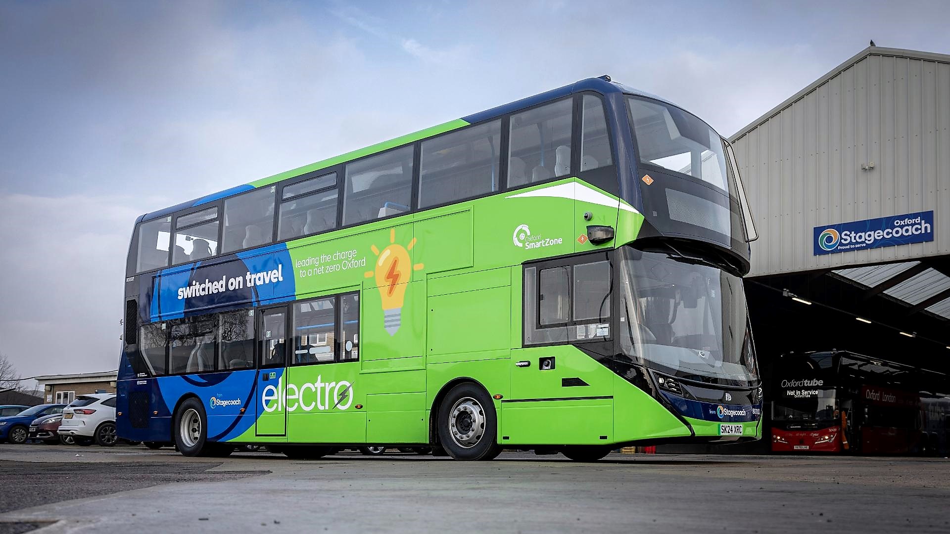 First next-gen Enviro electric lands in Oxford