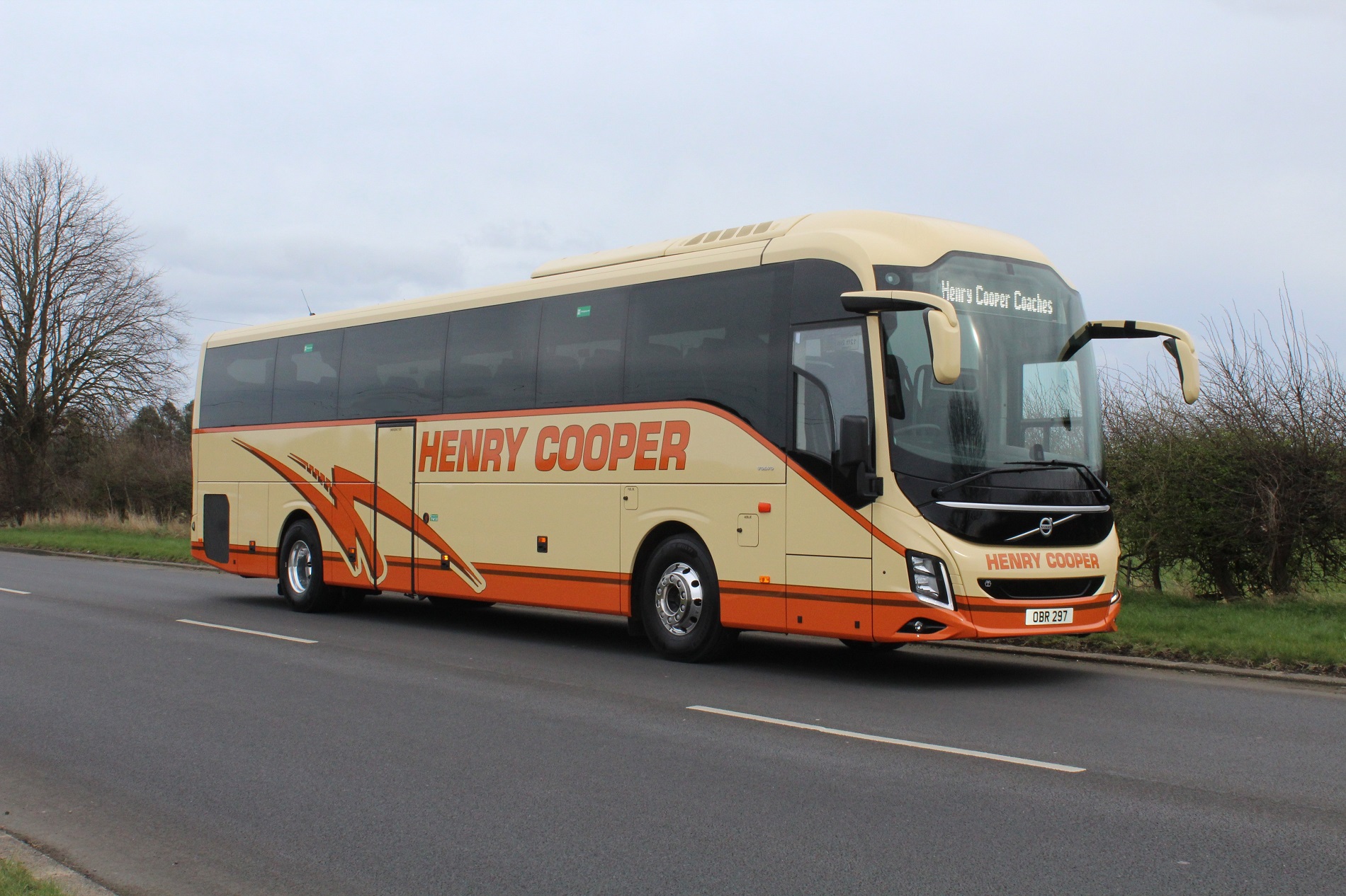 Leopard and 9700 join Henry Cooper Tours’ fleet
