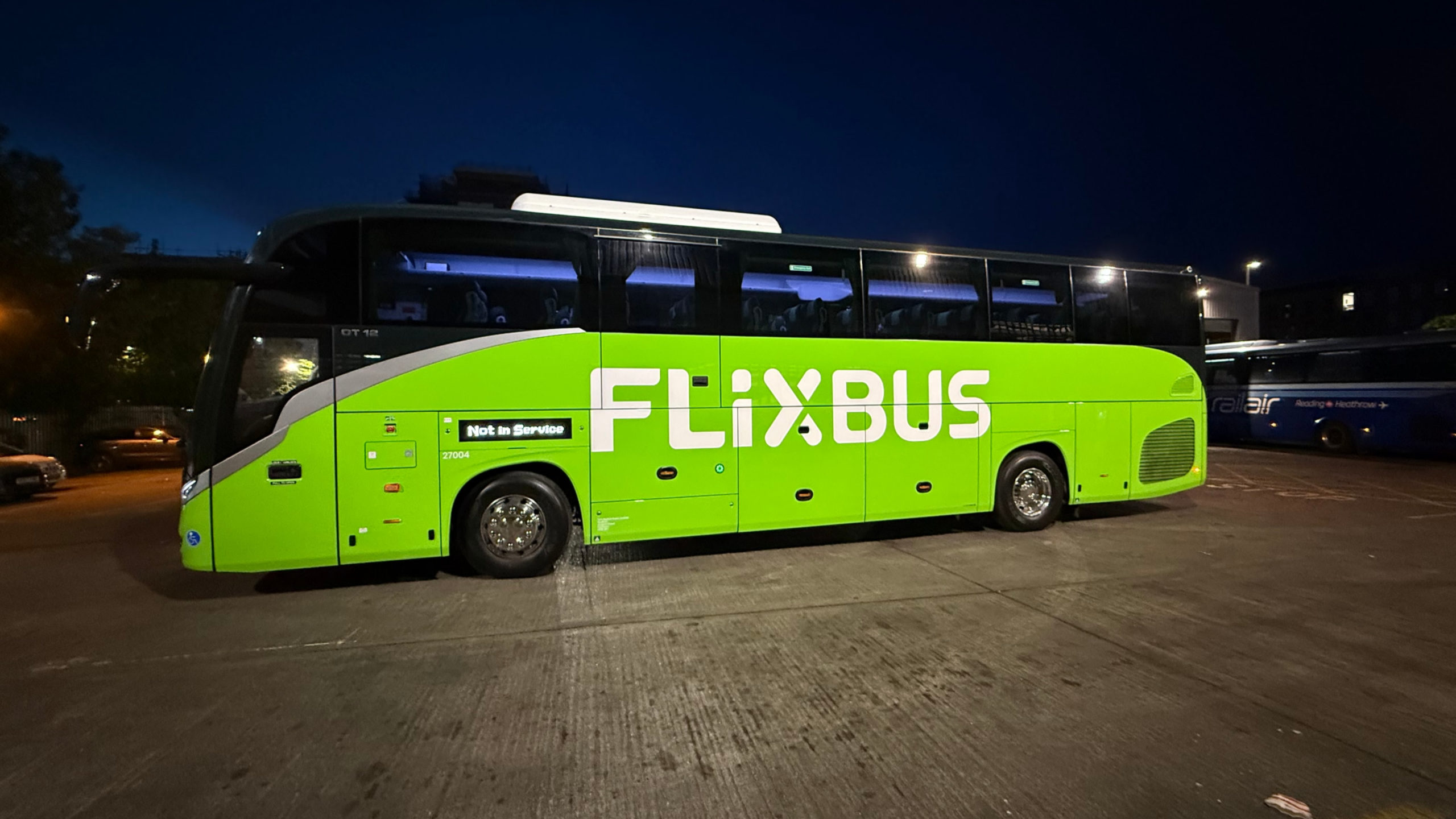 First’s 21 new Yutongs start service with FlixBus